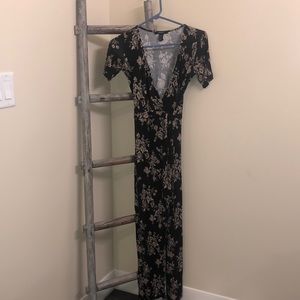 Forever 21 Wrap Dress size XS